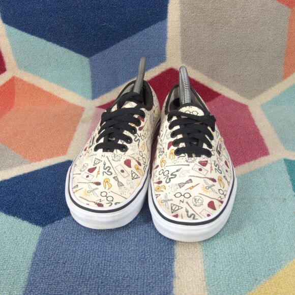 Vans Harry Potter  Men 7.5 Women 9 Skateboard shoes - Picture 2 of 6